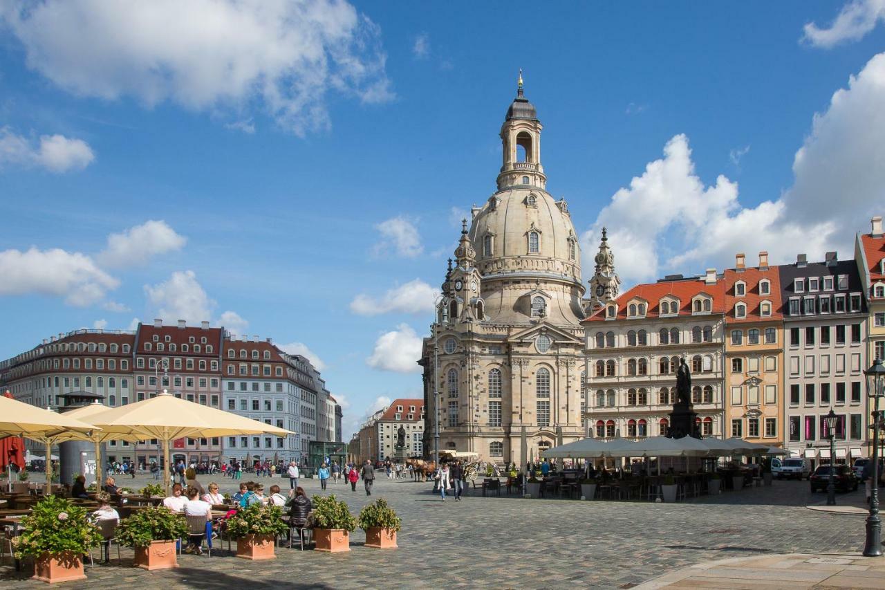 Grosses Apartment Im Zentrum Von Dresden, 2 Schlafzimmer, 2 Baeder, Balkon Екстериор снимка